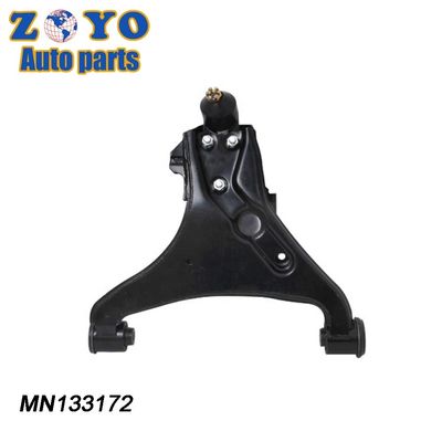 V9 W δεξί μπροστινό κάτω βραχίονα ελέγχου για Mitsubishi Montero EUR Precision Engineered
