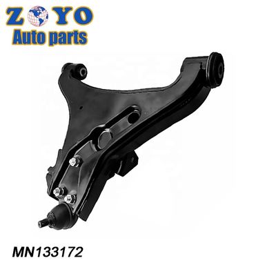 V9 W δεξί μπροστινό κάτω βραχίονα ελέγχου για Mitsubishi Montero EUR Precision Engineered
