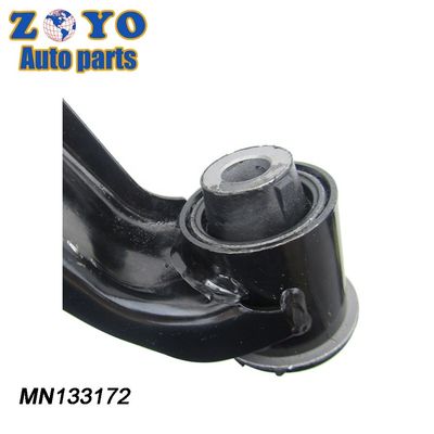 V9 W δεξί μπροστινό κάτω βραχίονα ελέγχου για Mitsubishi Montero EUR Precision Engineered